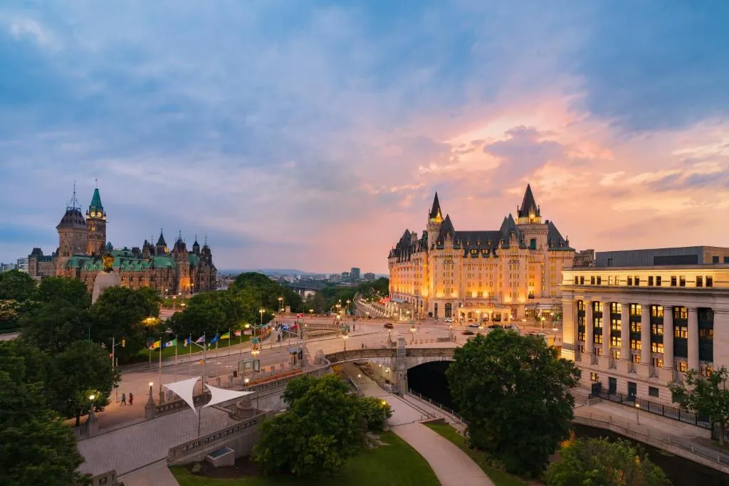 Fairmont Chateau Laurier - Eco-Friendly Luxury Hotel